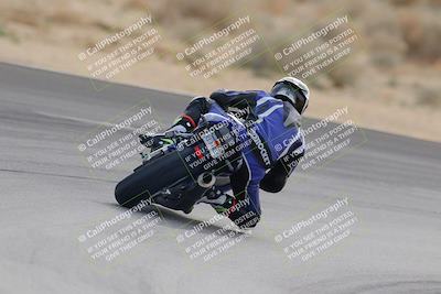 media/Dec-17-2022-SoCal Trackdays (Sat) [[224abd9271]]/Turn 10 Backside (120pm)/